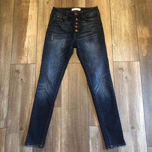 KanCan Button Fly Curvy High Rise Skinny Jeans Size 26 EUC!!